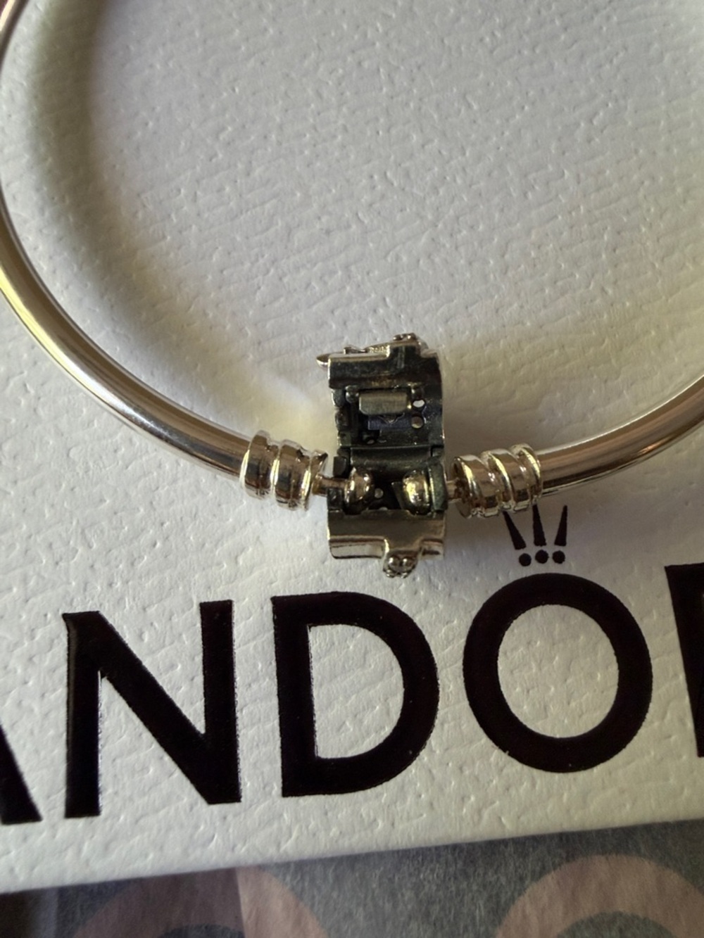Pandora Shooting Star Silver Bangle NWoT - Picture 4 of 10